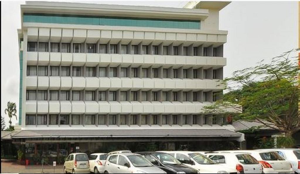 The Renai Cochin Hotel Kochi Bagian luar foto