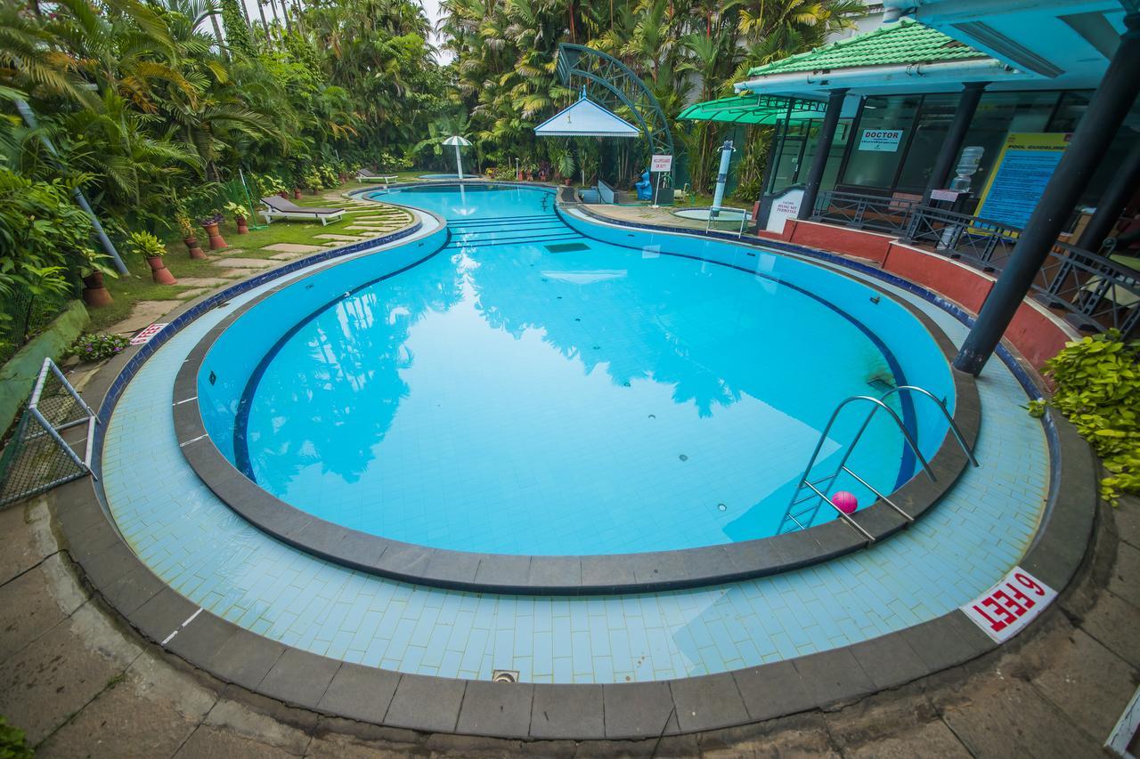 The Renai Cochin Hotel Kochi Bagian luar foto